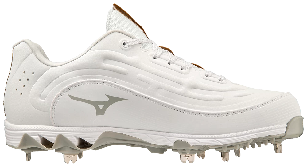 Mizuno 9-Spike® Ambition 3 Low Men's Metal Baseball Cleat 3 Mizuno 9-Spike® Ambition 3 Low Men's Metal Baseball Cleat - Image 3