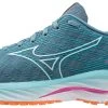 Mizuno Women's Wave Rider 26 (5Z00 - Antigua Sand/White)