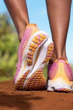 Mizuno Women's Wave Rider 26 Roxy Running Shoe 22 Mizuno Women's Wave Rider 26 Roxy Running Shoe -Mizuno Store 411386 6T00 03